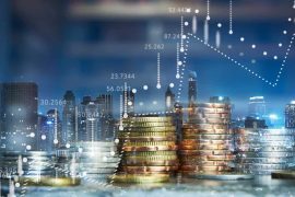 cash-management-and-forecasting Treasury manager analyzing cash flow and liquidity forecasts for business growth